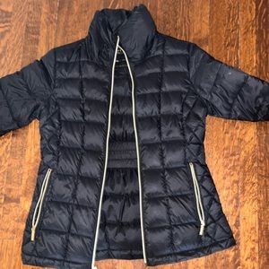 Black cinched waist puffer jacket! Michael Kors! Light and Beautiful!